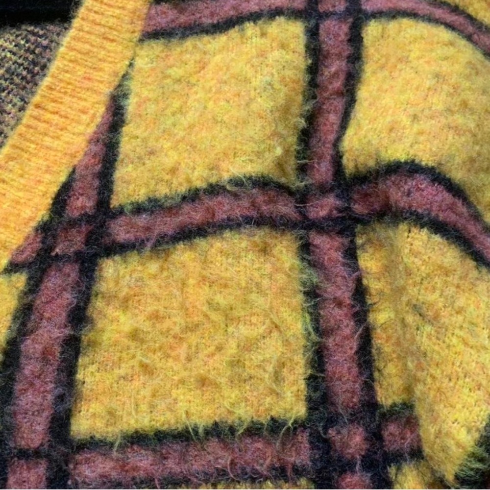 Modcloth Already Checked In Pullover Sweater Yell… - image 3